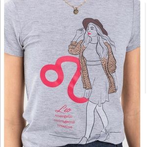NWT tshirt LEO